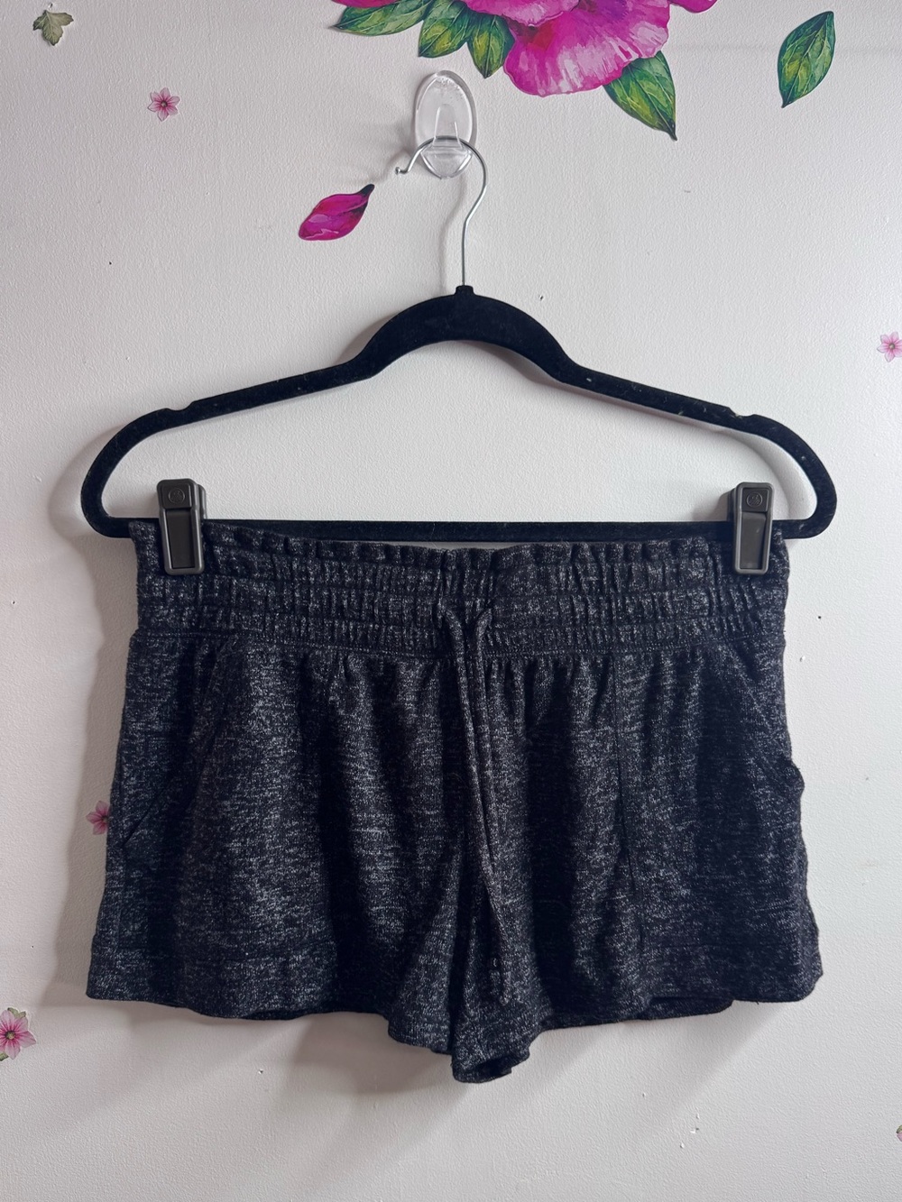 SO Black Heathered Athletic Lounge Shorts